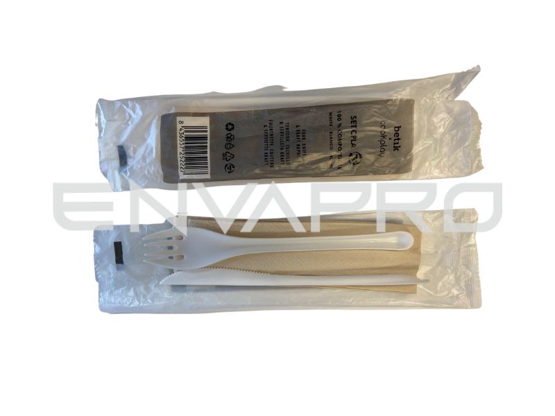PACK ENFUNDADO COOKPLAY 3/1 CUCHILLO,TENEDOR, BLANCO MAS SERV. COMPOSTABLE/REUTILIZABLE