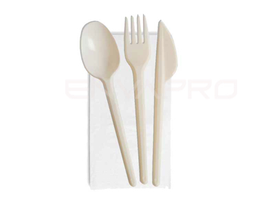 PACK ENFUNDADO 4/1 CUCHILLO, TENEDOR Y CUCHARA MAS SERV. BLANCA REUTILIZABLES